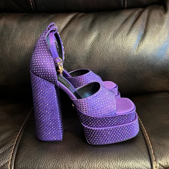 Lilac Versace Silver Heels Versace Aevitas Crystal Embellished